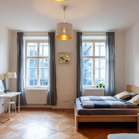 Stay Praha Apartment - New Open! Eksteriør billede